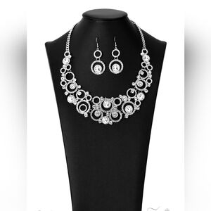 Dazzling Silver Necklace and Earring Set